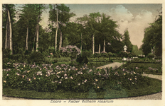 9431 Gezicht op het rosarium in het park van het huis Doorn te Doorn.
